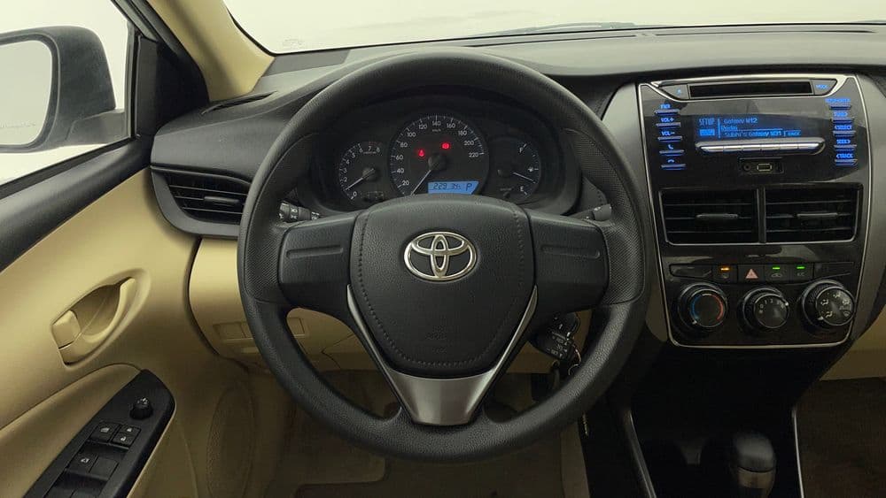 Used Toyota Yaris 2021