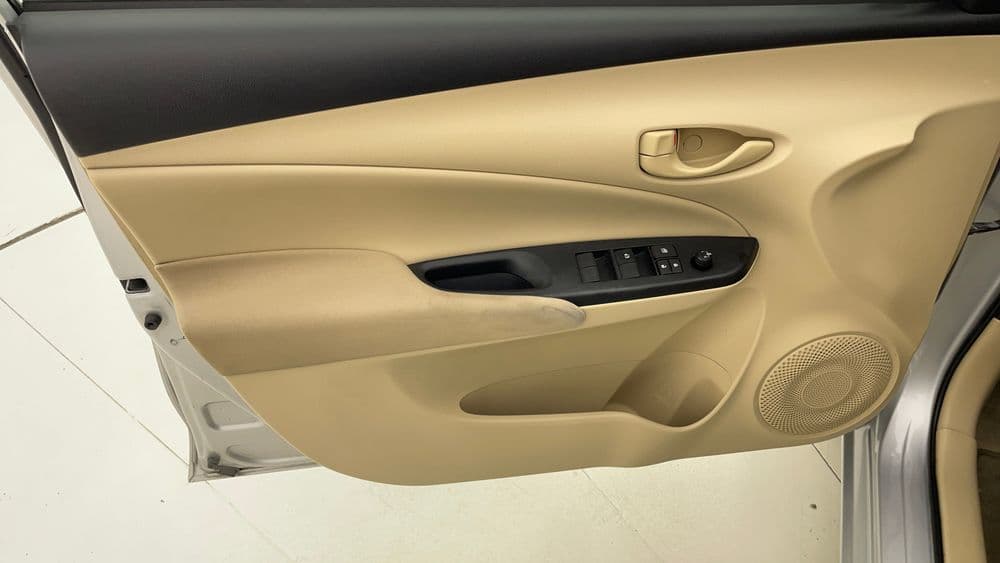 Used Toyota Yaris 2021