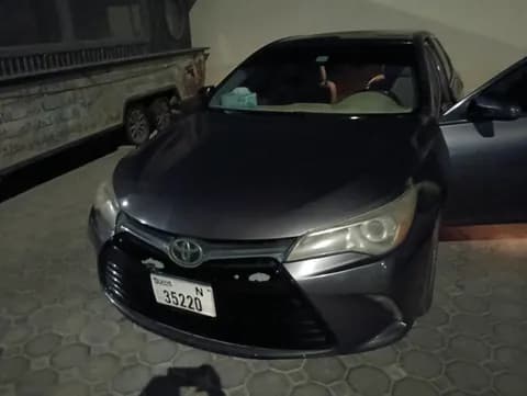 Used Toyota Camry 2.5L SE 2016