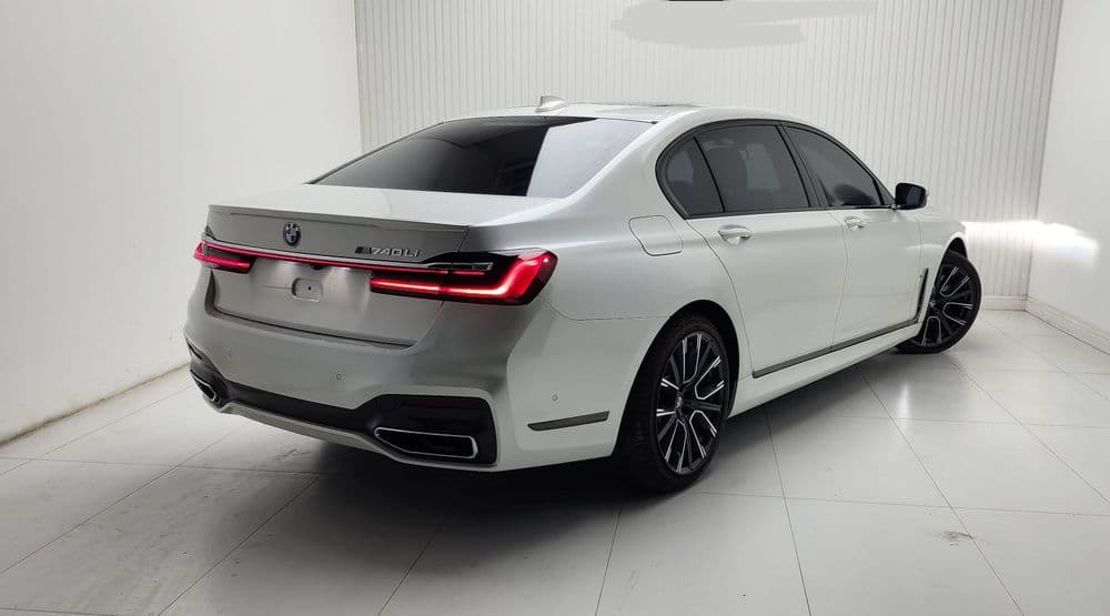 بي إم دبليو 7 سيريز 740Li xDrive 2020 مستعملة