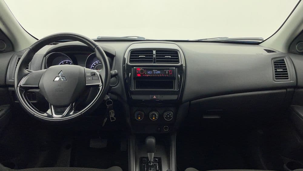 ميتسوبيشي آي إس إكس 2022 مستعملة