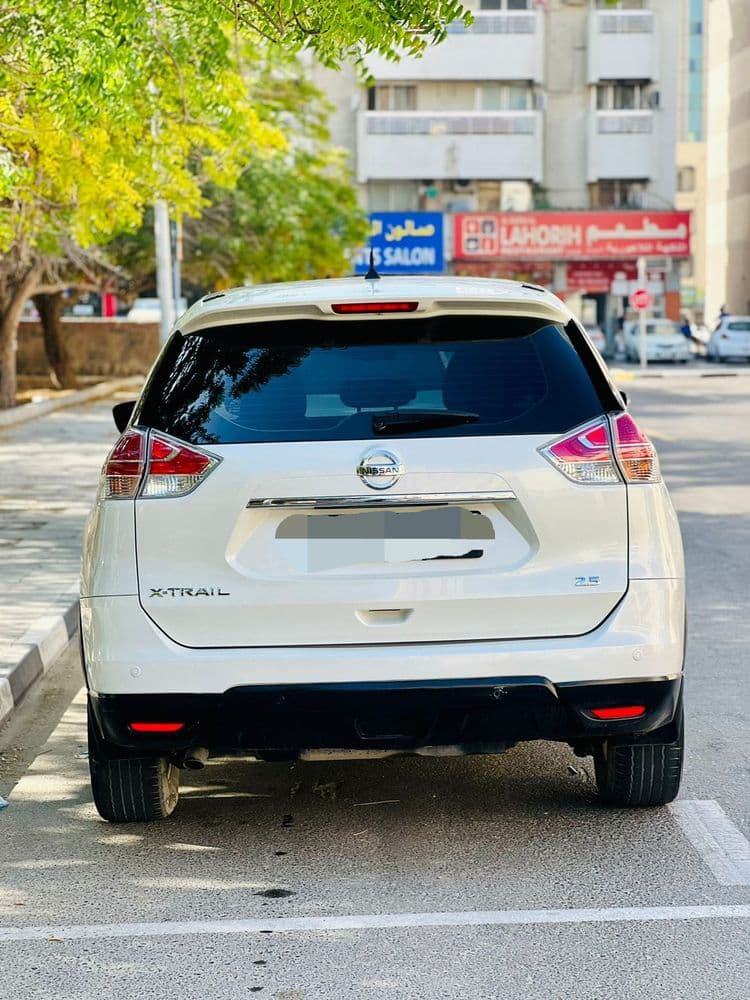 مستعملة نيسان إكس تريل 2.5 S 4WD 2015