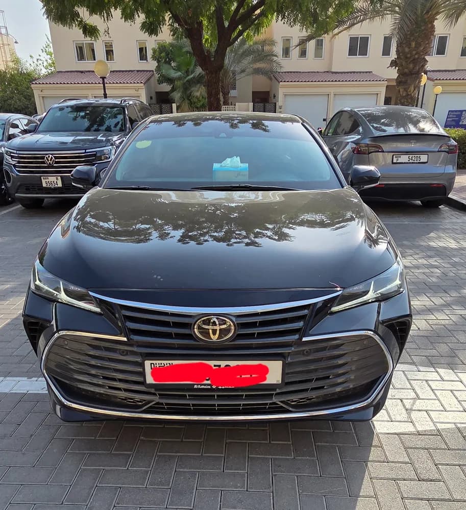 تويوتا افالون 3.5L V6 Limited 2022 مستعملة