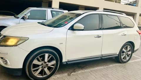 Used Nissan Pathfinder SV 4WD 2016