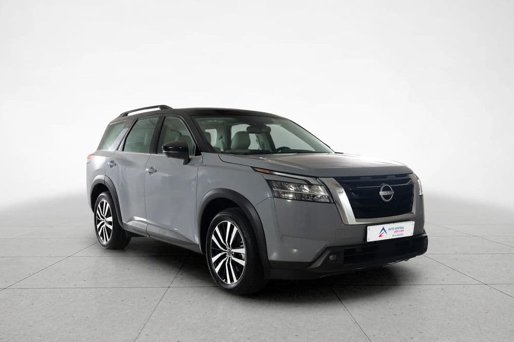 Used Nissan Pathfinder 2024