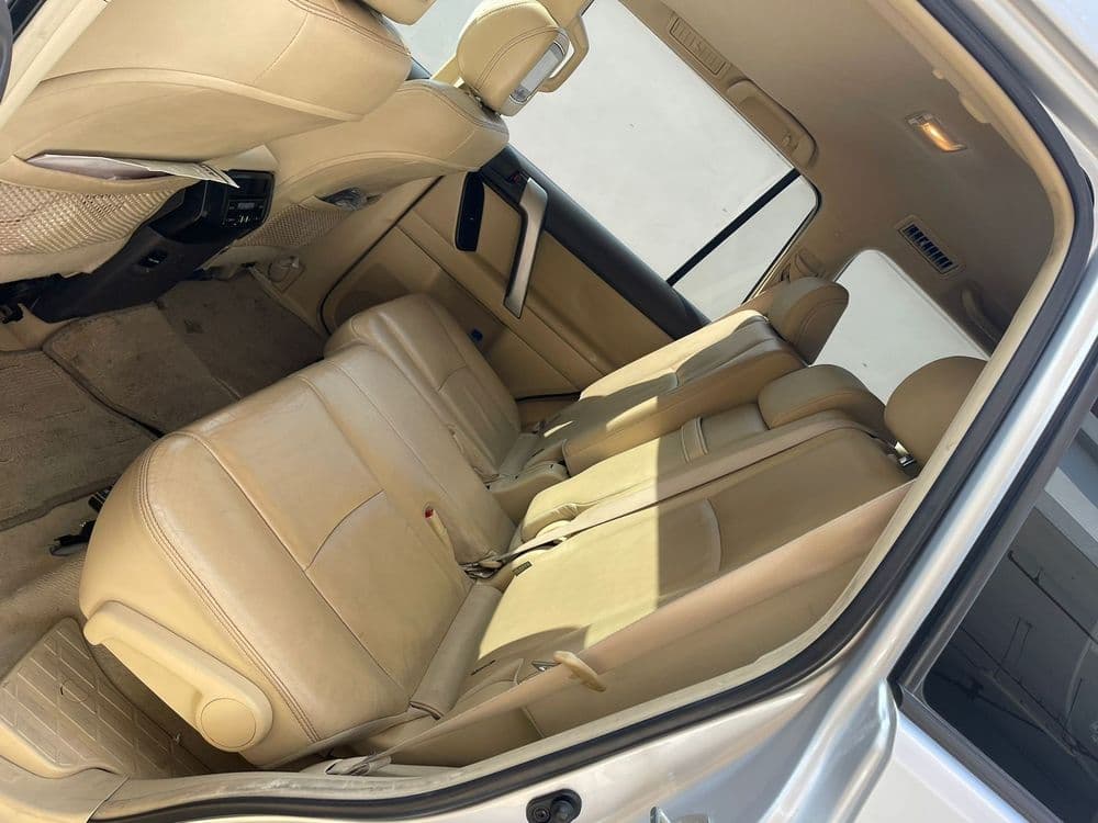 مستعملة تويوتا لاند كروزر 4.0L VXR 2015