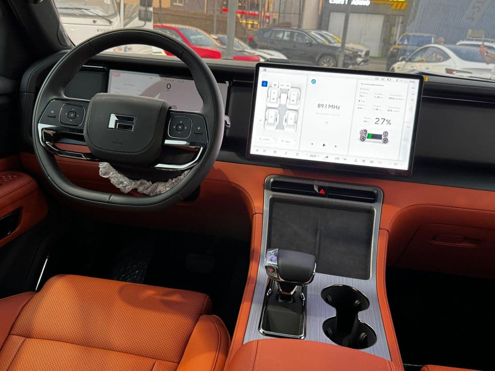 الجديد روكس 01 1.5T VIP PHEV 2025