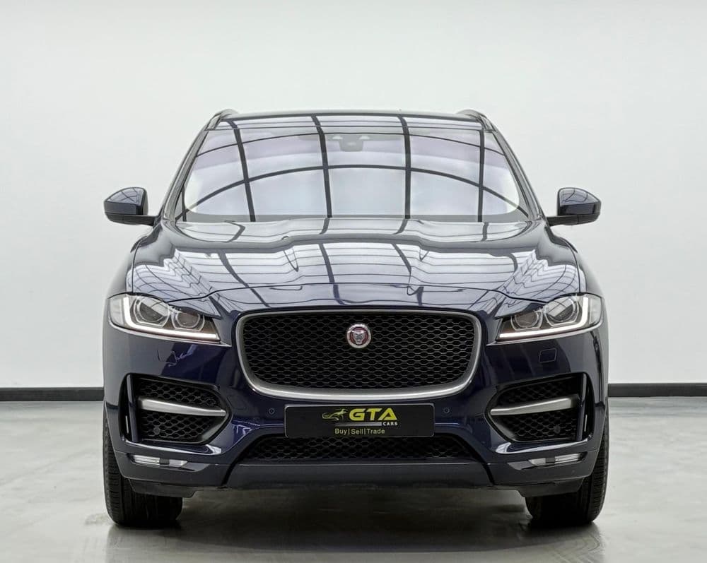 Used Jaguar F-Pace 2.0T R-Sport 300 PS 2018
