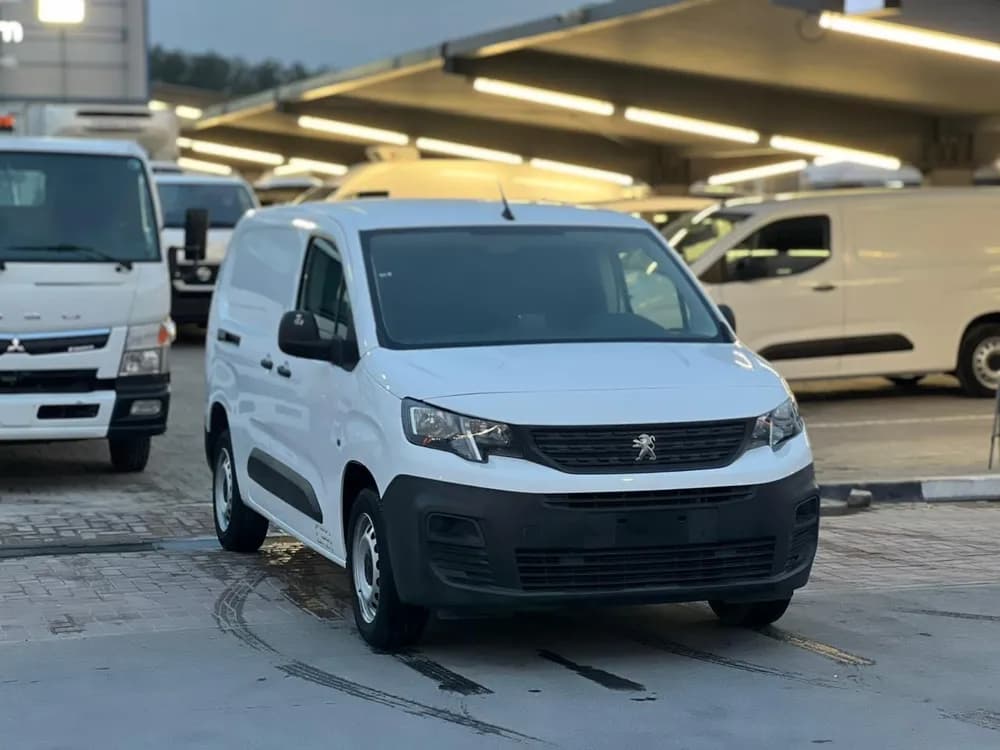 Used Peugeot Partner 1.6L Short (Petrol) 2022 Used Peugeot Partner 1.6L Short (Petrol) 2022 used_cars.forSale