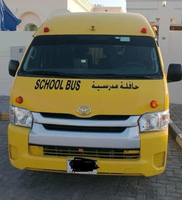تويوتا هايس 2.7L Commuter GL High Roof LWB 2018 مستعملة