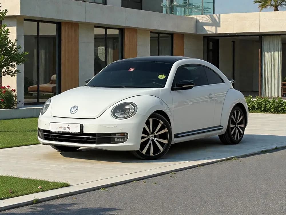 Used Volkswagen Beetle 2.0L S 2015 Used Volkswagen Beetle 2.0L S 2015 used_cars.forSale