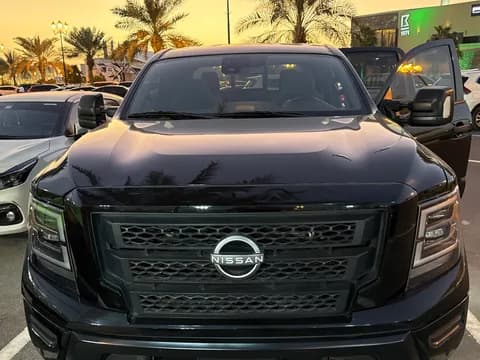 Used Nissan Titan 5.6 Standard 2024