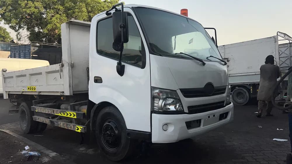 Used Hino 300 Truck 2018 Used Hino 300 Truck 2018 used_cars.forSale