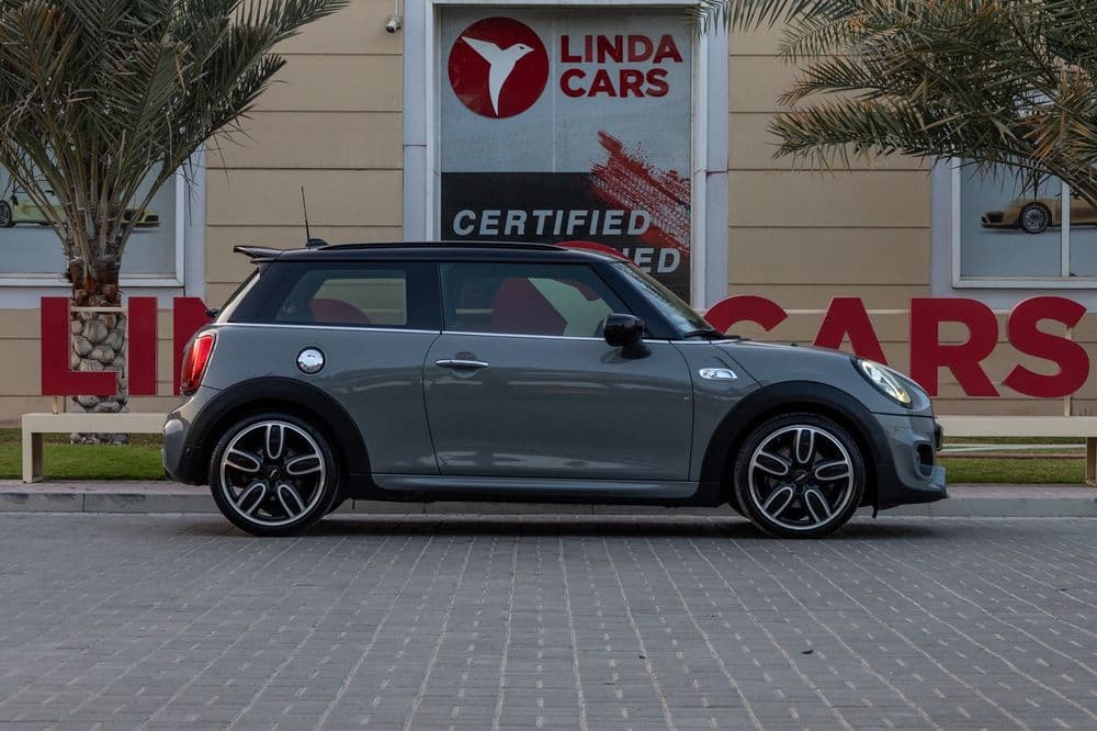 Used Mini Hatch 2021