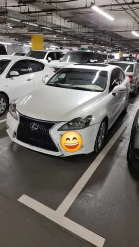لكزس آي أس 4 door 2.5L 2009 مستعملة