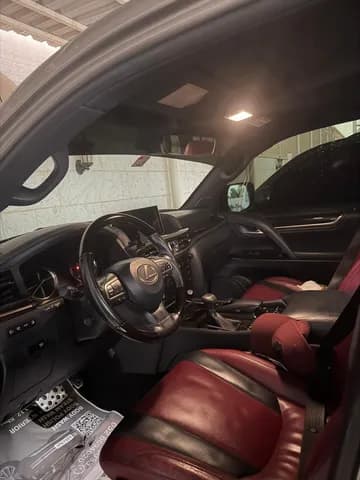 Used Lexus LX 570 5 door 5.7L 2018