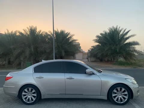 Used Hyundai Genesis 3.8L 2011 Used Hyundai Genesis 3.8L 2011 used_cars.forSale