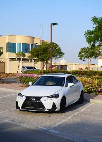 Used Lexus IS 200t Exclusive 2017