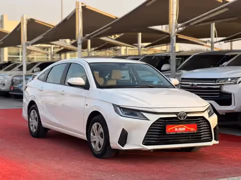 تويوتا يارس 1.5L SE 2023 مستعملة تويوتا يارس 1.5L SE 2023 مستعملة للبيع