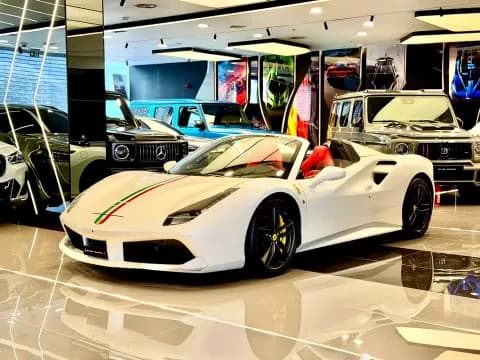 فيراري 488 سبايدر 3.9T V8 Spider 2017 مستعملة فيراري 488 سبايدر 3.9T V8 Spider 2017 مستعملة للبيع