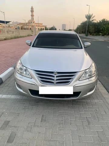 هيونداي جينسيس 3.8L 2011 مستعملة هيونداي جينسيس 3.8L 2011 مستعملة للبيع