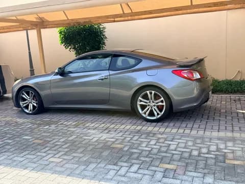 هيونداي جينسيس كوبيه 3.8L 2010 مستعملة هيونداي جينسيس كوبيه 3.8L 2010 مستعملة للبيع