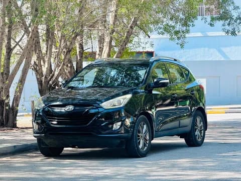 هيونداي توسان 2.0L AWD 2015 مستعملة هيونداي توسان 2.0L AWD 2015 مستعملة للبيع