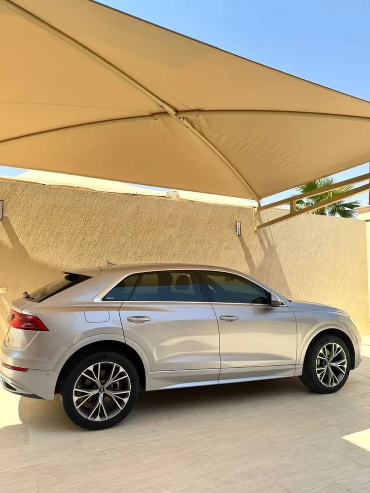 أودي Q8 3.0T 55 TFSI (335 HP) 2022 مستعملة