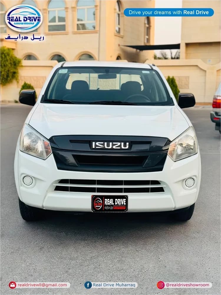 ايسوزو دي-ماكس Crew Cab 2WD Standard 2021 مستعملة