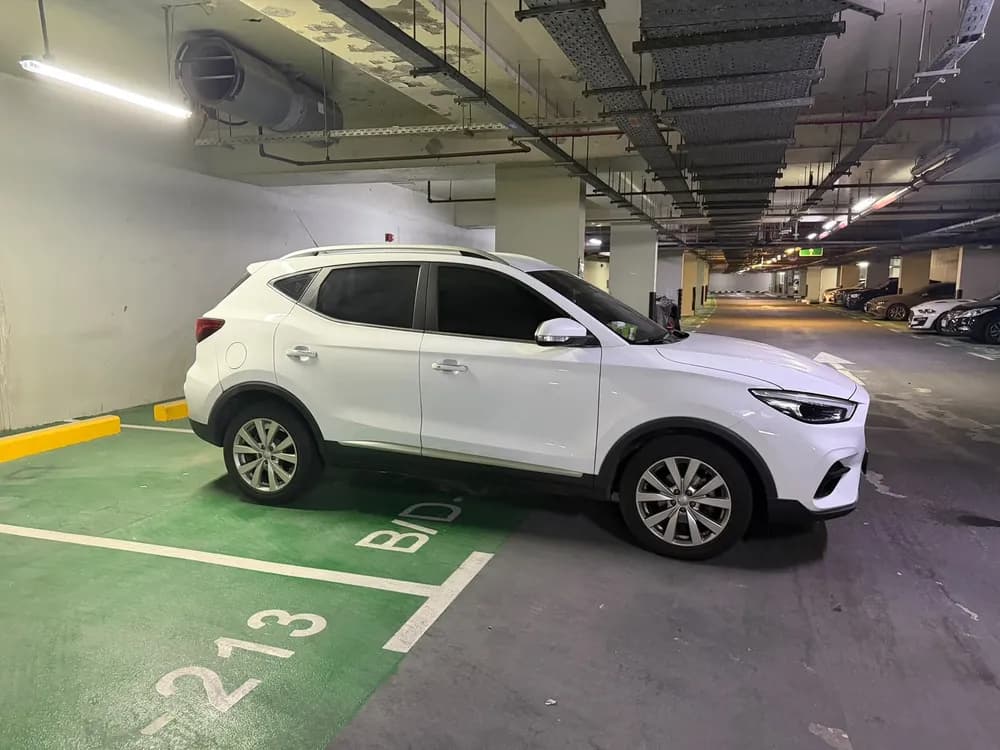 إم جي زي اس 1.5 STD AUTO 2024 مستعملة