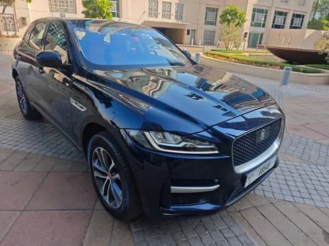 جاكوار أف-بيس 2020 مستعملة جاكوار أف-بيس 2020 مستعملة للبيع