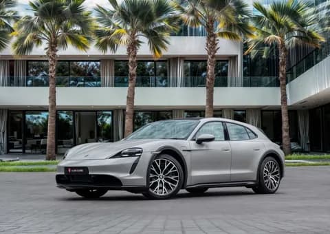 Used Porsche Taycan 2021 Used Porsche Taycan 2021 للبيع
