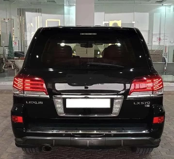 Used Lexus LX 570 2014