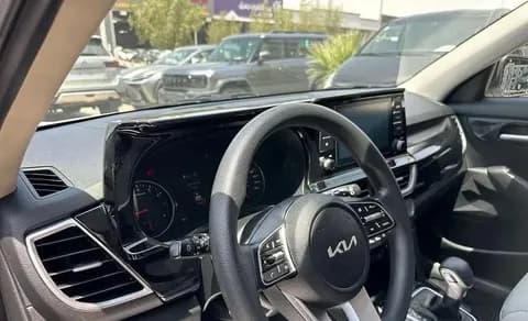 Used Kia Seltos 2023 Used Kia Seltos 2023 used_cars.forSale