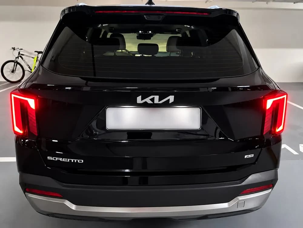 Used Kia Sorento 2025