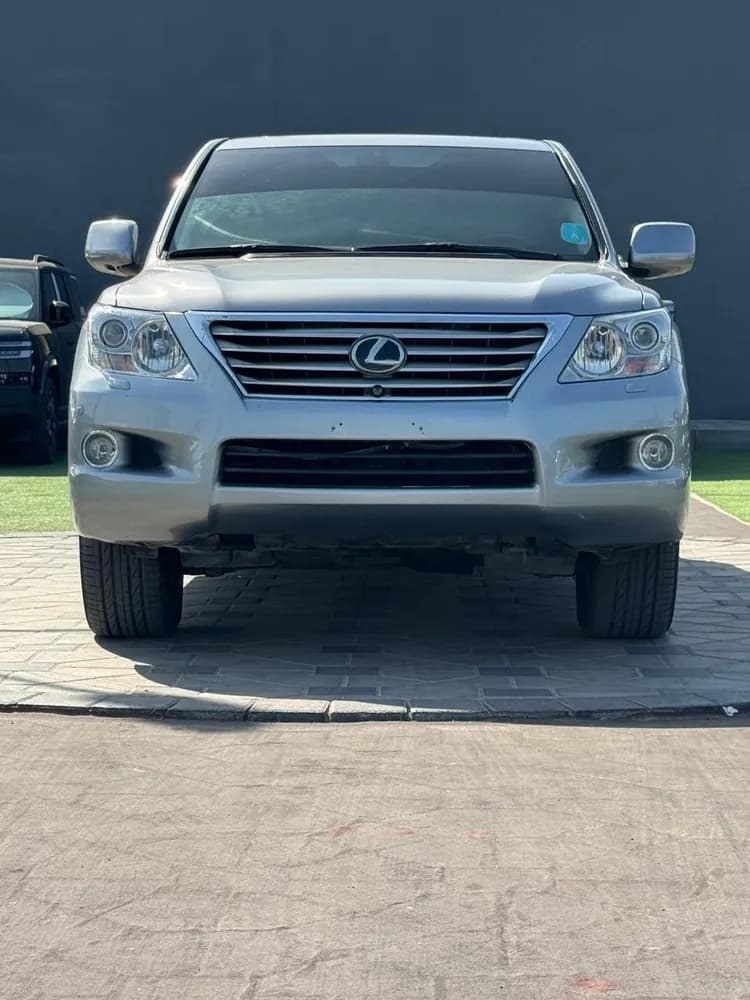 Used Lexus LX 570 5 door 5.7L 2010 Used Lexus LX 570 5 door 5.7L 2010 used_cars.forSale