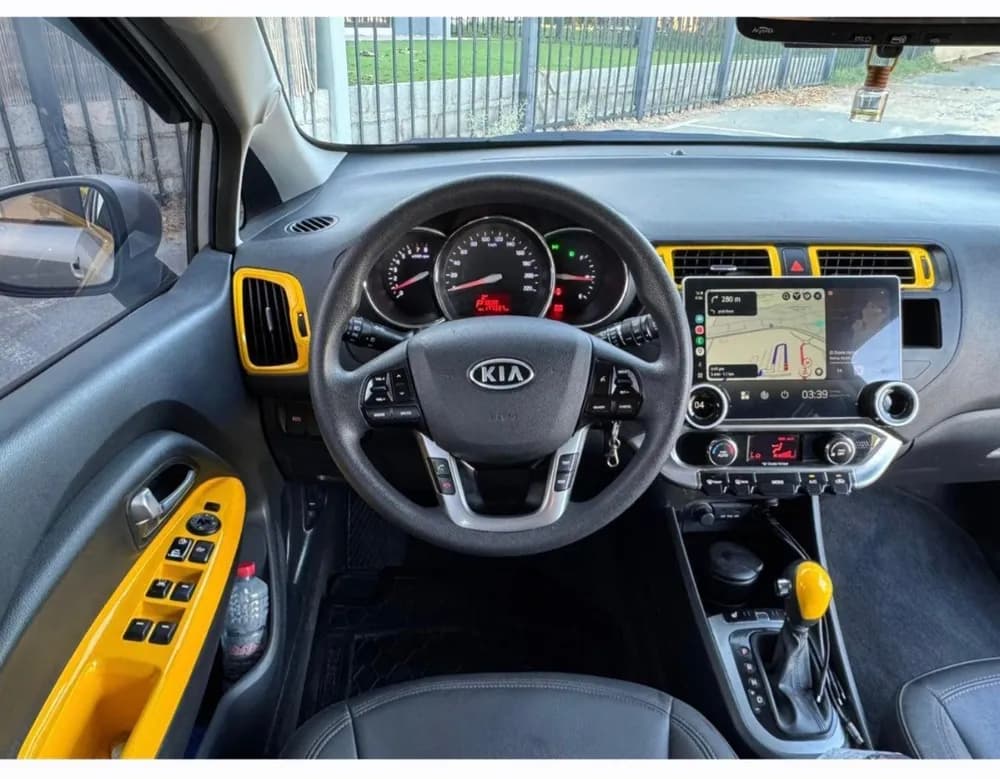 Used Kia Rio Sedan 1.6L MPI 2012 Used Kia Rio Sedan 1.6L MPI 2012 used_cars.forSale