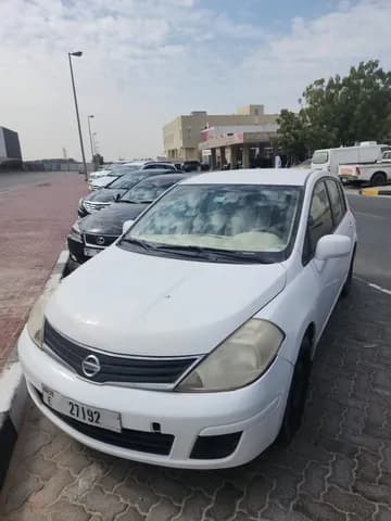 Used Nissan Tiida 1.8 Hatchback 2011