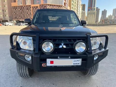ميتسوبيشي مونتيرو سبورت 3.0L GLS (4WD) 2016 مستعملة ميتسوبيشي مونتيرو سبورت 3.0L GLS (4WD) 2016 مستعملة used_cars.forSale