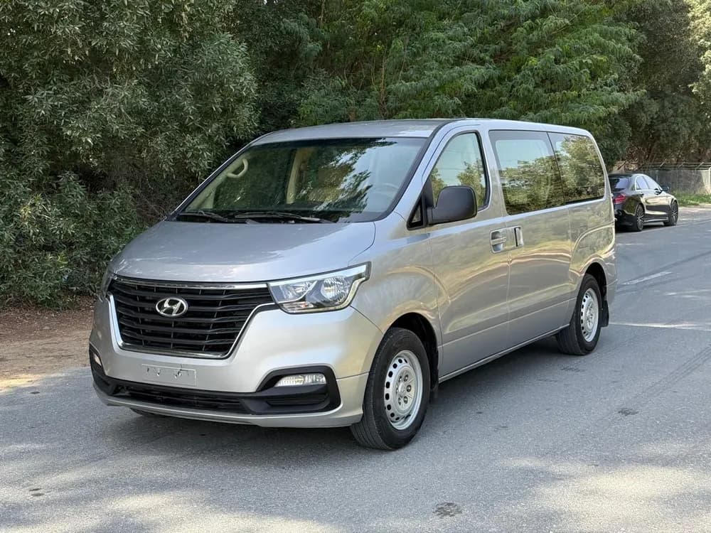 Used Hyundai H1 12-Seater Passenger Van 2020 Used Hyundai H1 12-Seater Passenger Van 2020 used_cars.forSale