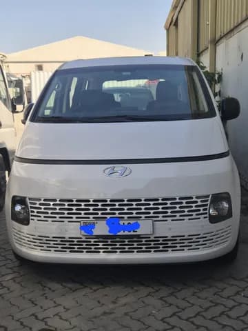 Used Hyundai Staria 3.5L Comfort (9 Seater) 2022 Used Hyundai Staria 3.5L Comfort (9 Seater) 2022 used_cars.forSale