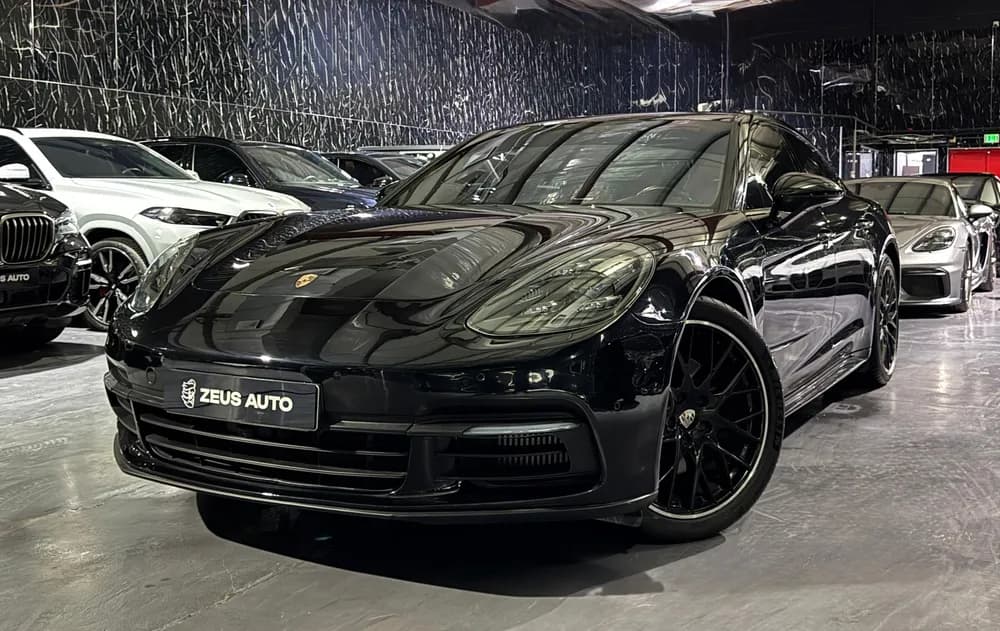 Used Porsche Panamera 2017