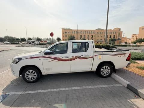 تويوتا هيلوكس 2.7 Double Cab 4x2 M/T Base 2021 مستعملة