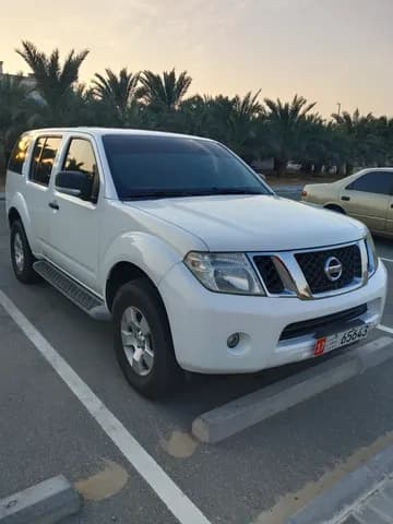 Used Nissan Pathfinder 3.5L S 4WD 2014 Used Nissan Pathfinder 3.5L S 4WD 2014 used_cars.forSale
