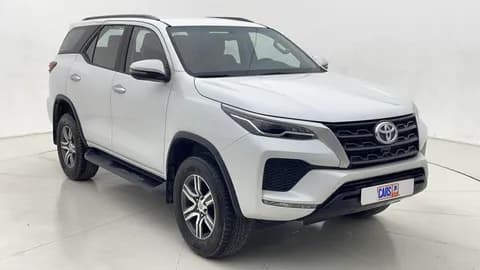 Used Toyota Fortuner 2024
