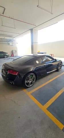 أودي آر8 كوبيه 4.2L (430 HP) S Tronic 2009 مستعملة