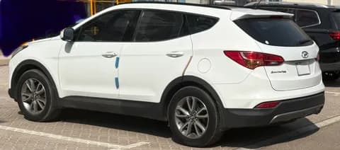Used Hyundai Santa Fe 2.4L FWD 2013 Used Hyundai Santa Fe 2.4L FWD 2013 used_cars.forSale