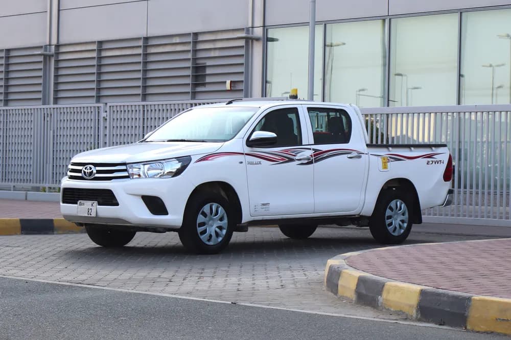 Used Toyota Hilux 2.7 Single Cab 4x2 M/T Base 2022
