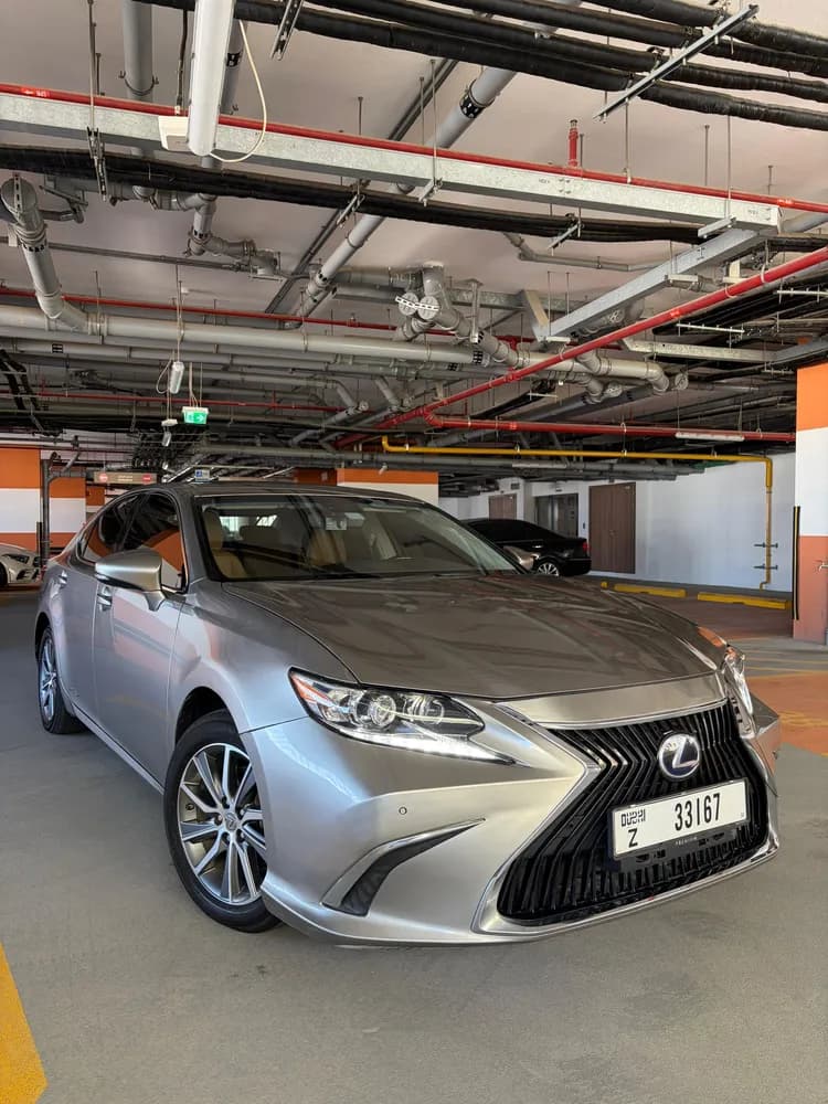 Used Lexus ES-Series 2018 Used Lexus ES-Series 2018 used_cars.forSale