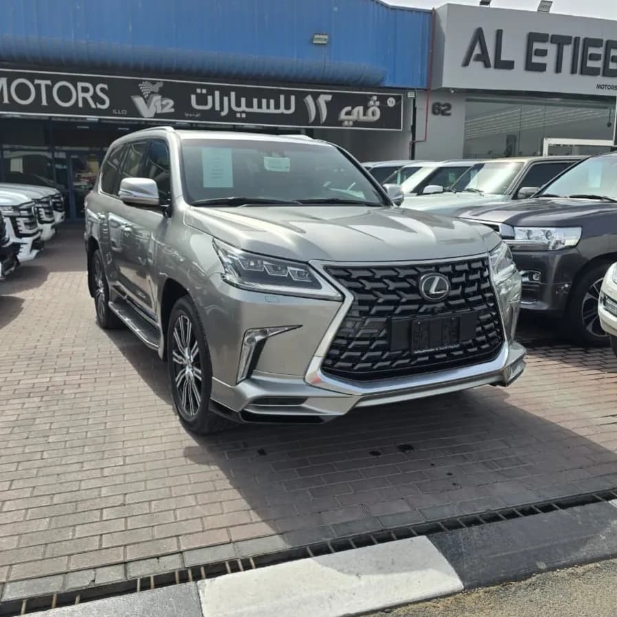 Used Lexus LX 570 5 door 5.7L 2021 Used Lexus LX 570 5 door 5.7L 2021 used_cars.forSale